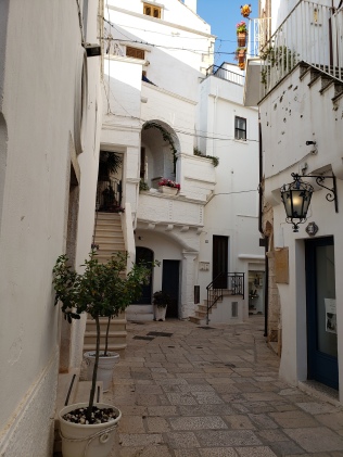Cisternino alley 2